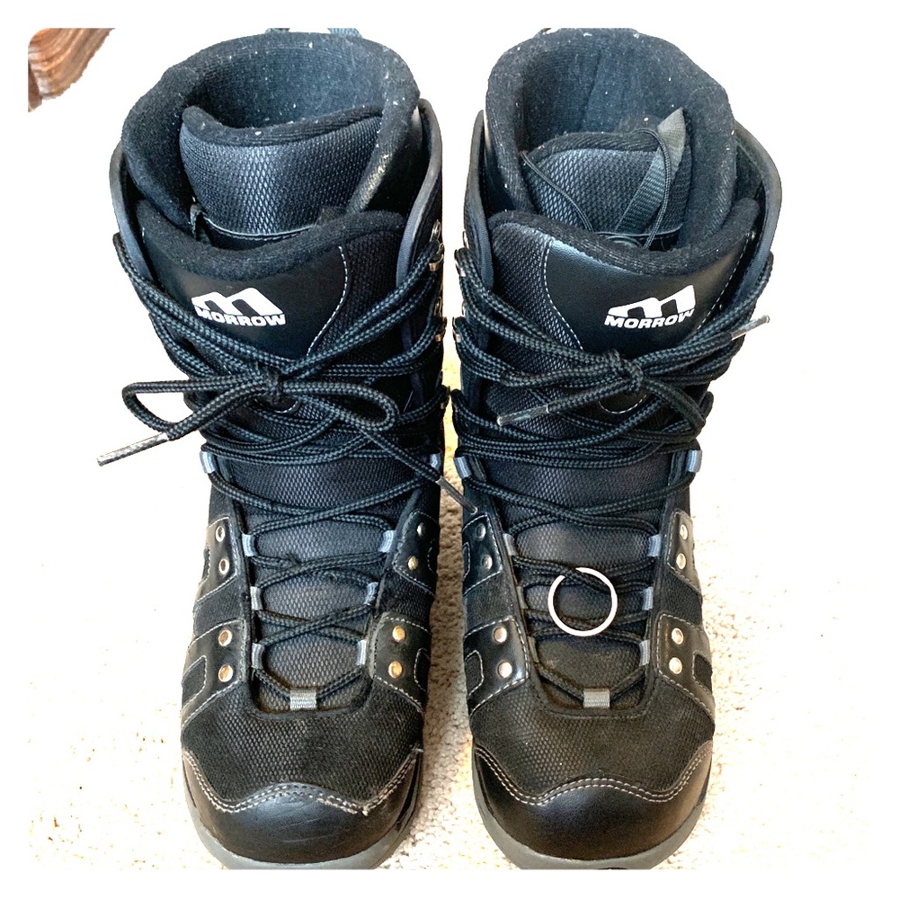 Sz 8 Men’s Morrow Black Snowboarding Boots